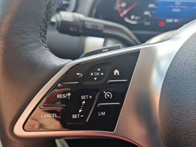 Mercedes-Benz GLB 180 GLB 180 d