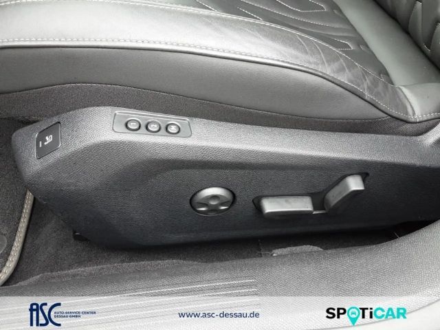 Peugeot 508 SWGT/MatrixLED/Sitz+Lenkradheiz/el.Heckkl/CarPlay/