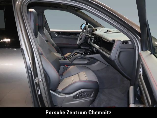 Porsche Cayenne GTS