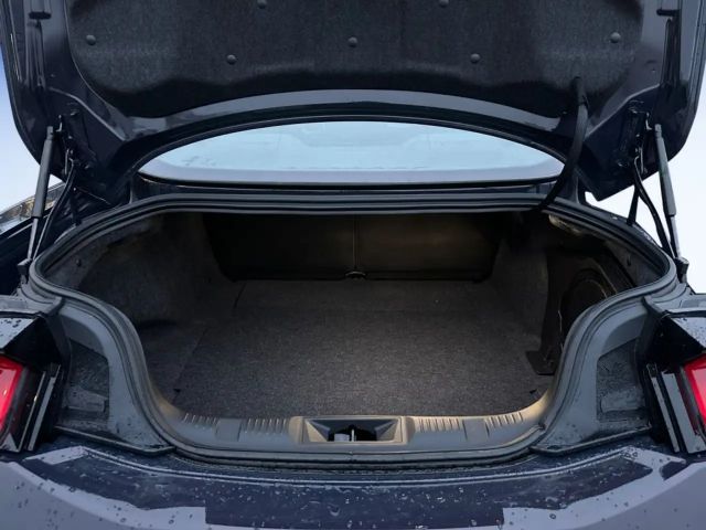 Ford Mustang Fastback GT 5.0 V8