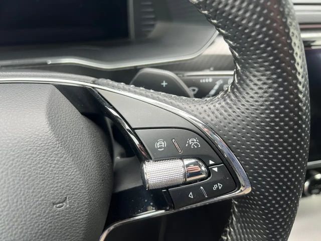 Skoda Superb Sportline iV