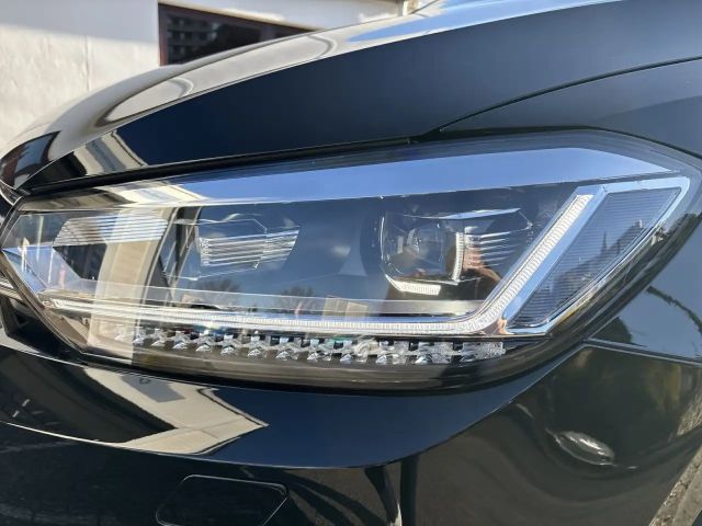 Volkswagen Touran 1.5 TSI Comfortline