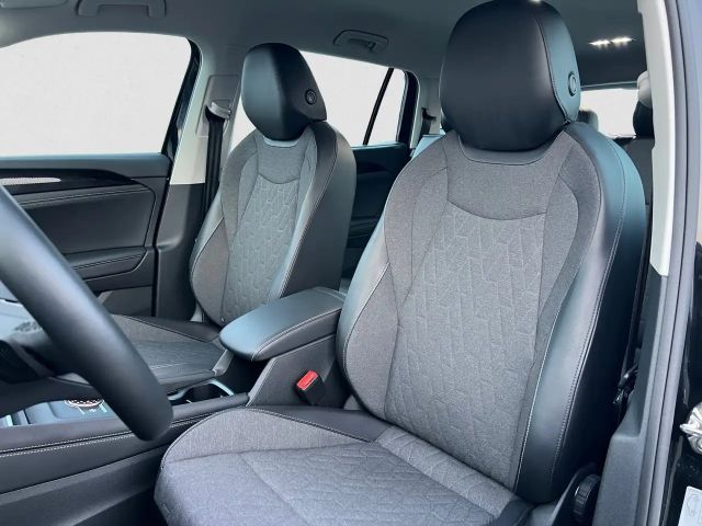 Volkswagen Tayron 1.5 eTSI DSG Life