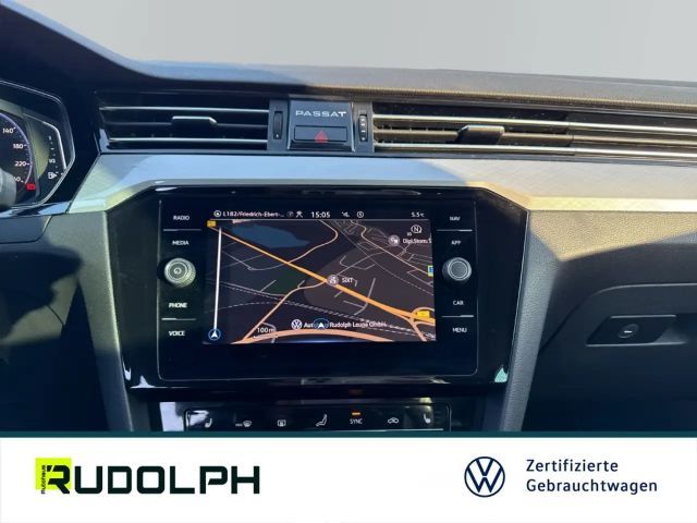 Volkswagen Passat 1.5 TSI Business DSG Variant