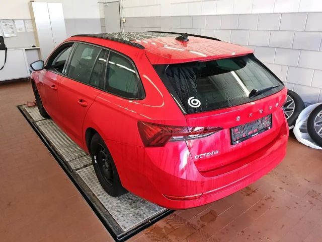 Skoda Octavia 2.0 TDI Combi Tour