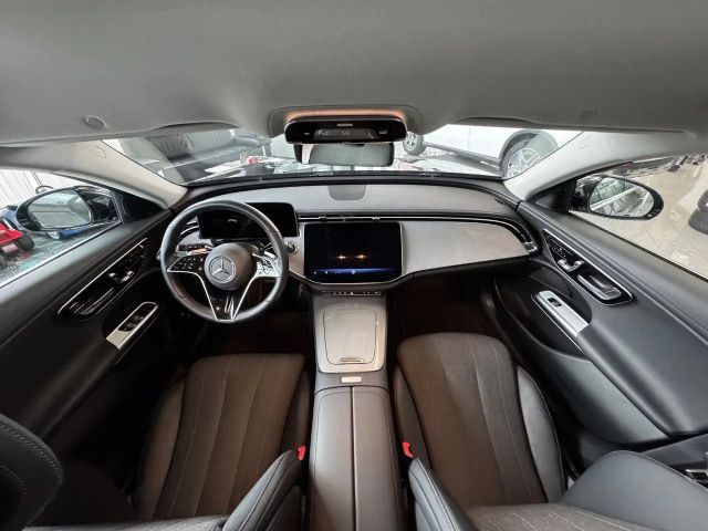 Mercedes-Benz E 300 E 300 e Estate