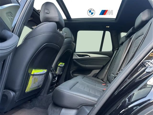 BMW X3 xDrive30e