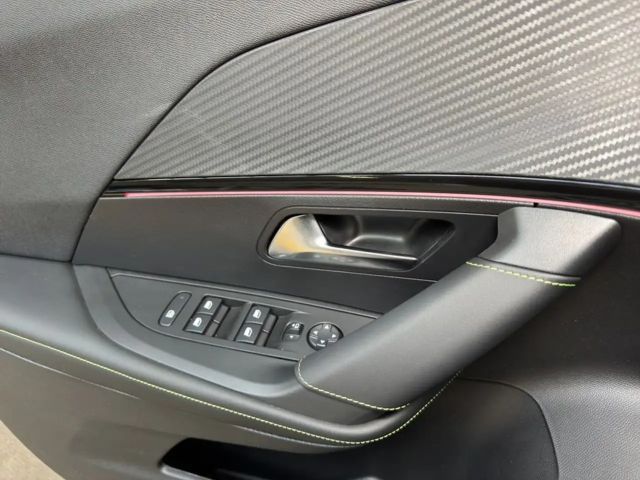 Peugeot 2008 EAT8 GT-Line PureTech