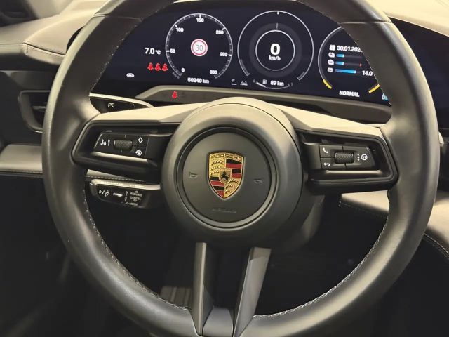 Porsche Taycan 4 Cross Turismo
