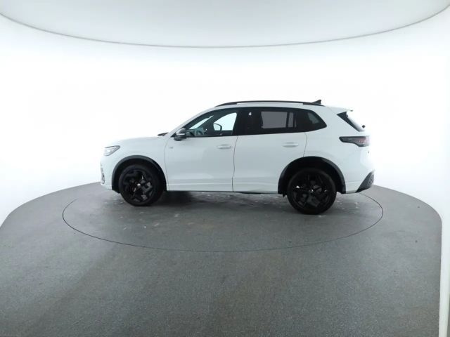 Volkswagen Tiguan 4Motion DSG R-Line