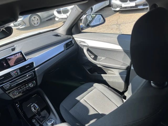 BMW X2 Advantage pakket Coupé sDrive18d