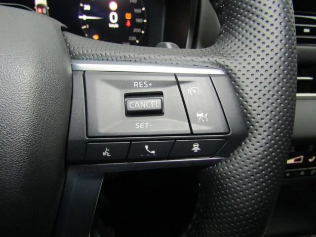 Mitsubishi Outlander 2.4L TOP NAVI LEDER SHZ ACC PDC RFK PANORAMA