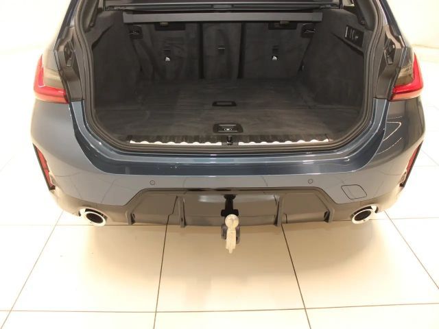 BMW 320 320d M-Sport Touring