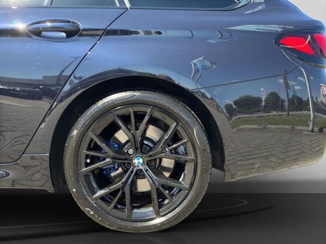 BMW 530 530i M-Sport Touring xDrive