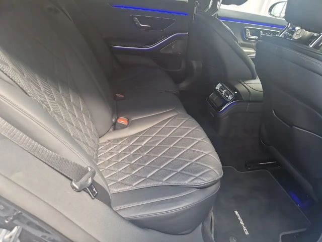 Mercedes-Benz S 400 4MATIC S 400 d Sedan