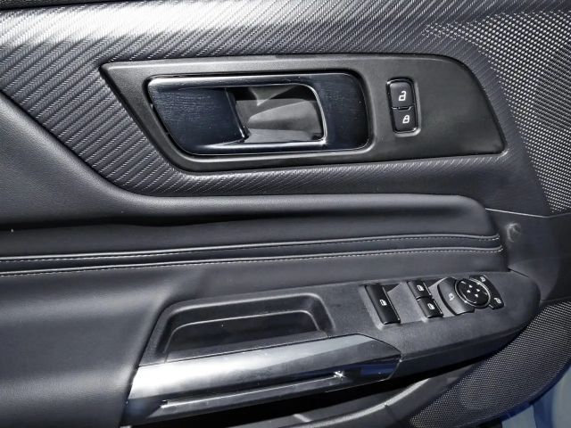 Ford Mustang Convertible GT 5.0 V8