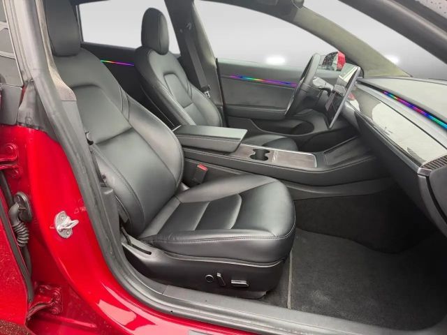 Tesla Model 3 Performance