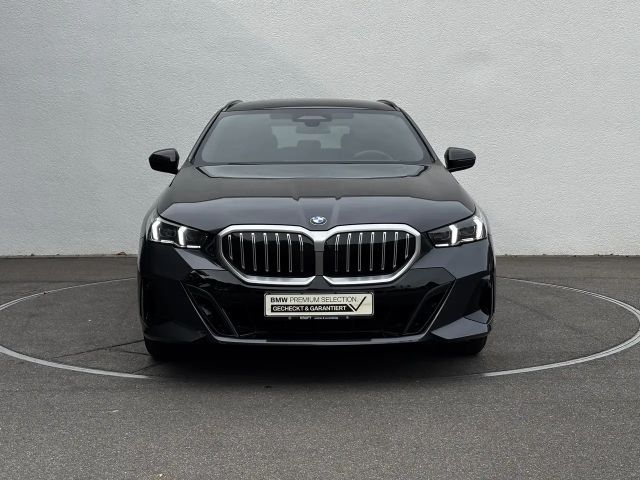 BMW 520 520i M-Sport Touring