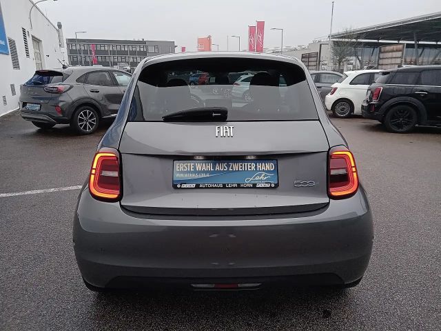 Fiat 500e 42 kWh