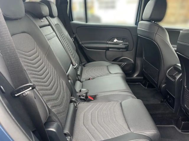 Mercedes-Benz GLB 200 Advantage GLB 200 d