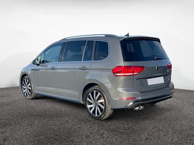 Volkswagen Touran DSG Highline R-Line