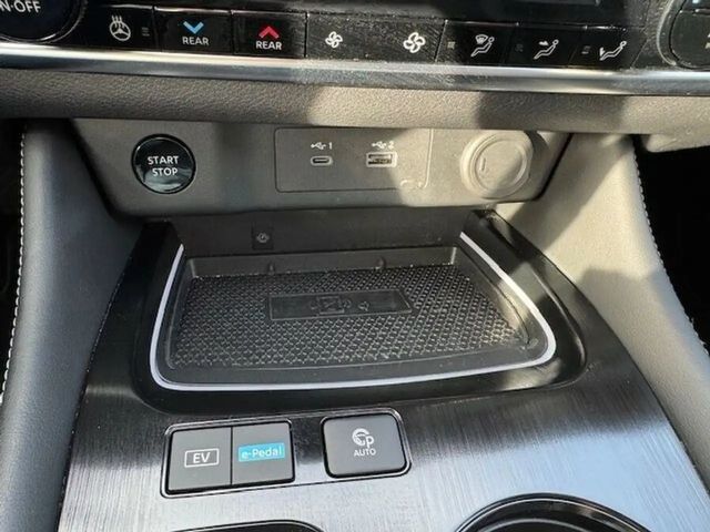 Nissan X-trail AWD Tekna e-4ORCE