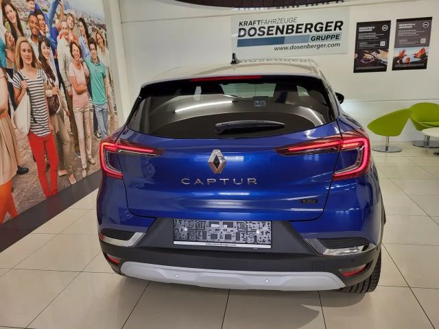 Renault Captur E-Tech EDC
