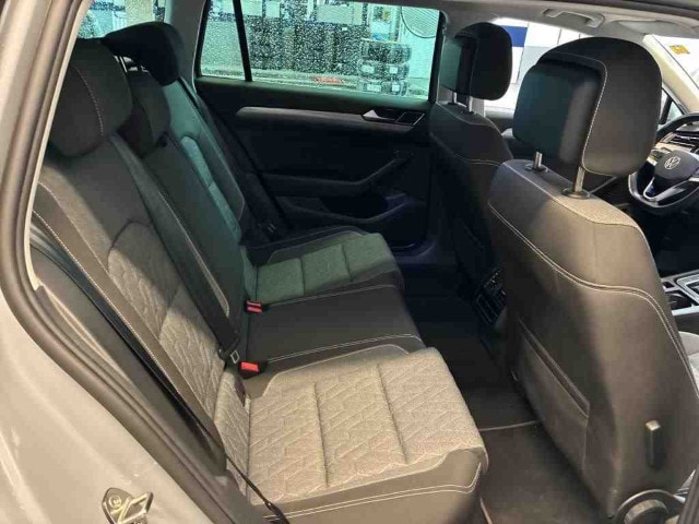 Volkswagen Passat 2.0 TDI Business DSG Variant