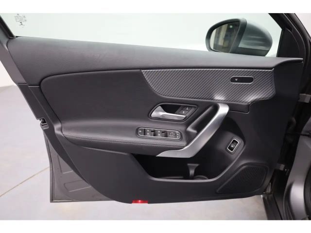 Mercedes-Benz A 200 Progressive