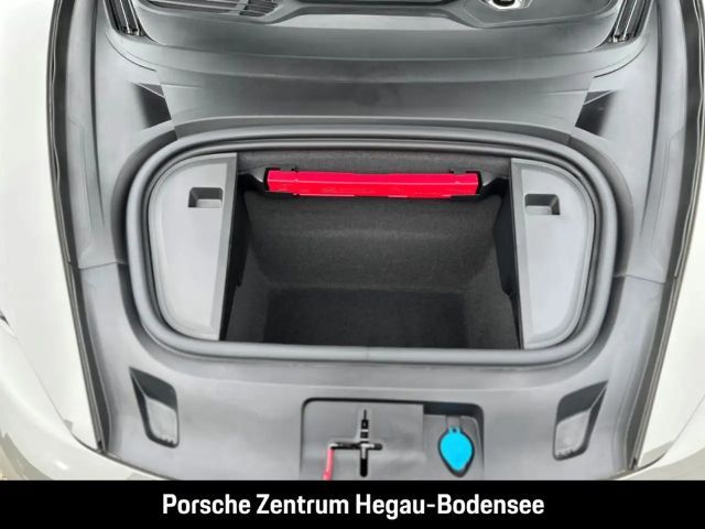 Porsche Taycan 4S Cross Turismo