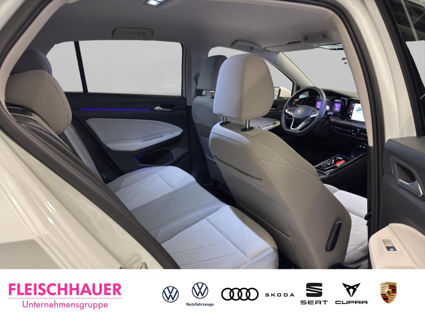 Volkswagen Golf 1.5 eTSI Golf VIII Style