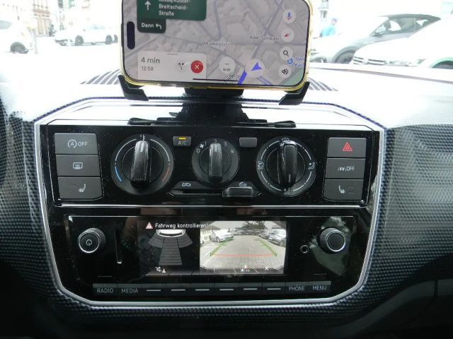 Volkswagen up! Move Move up!