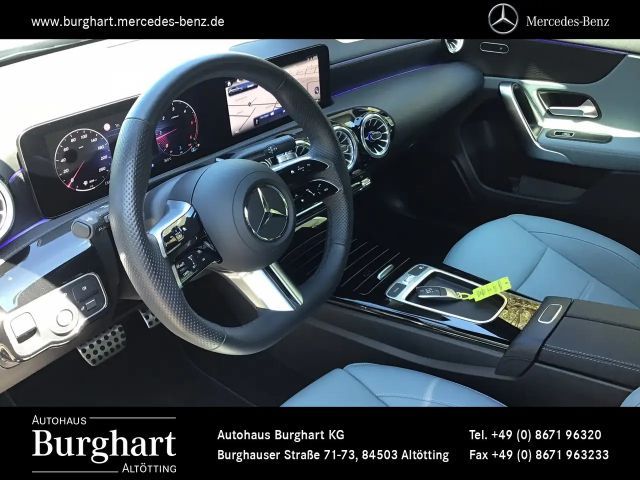 Mercedes-Benz A 200 A 200 d AMG Line