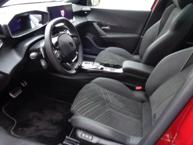 Peugeot 2008 EAT8 GT-Line PureTech