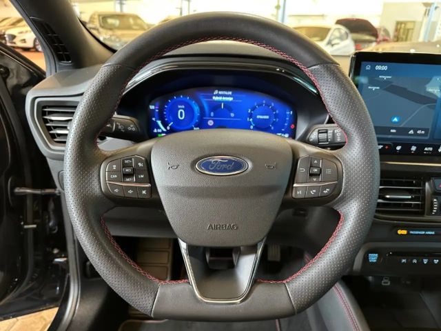 Ford Focus ST Line Wagon