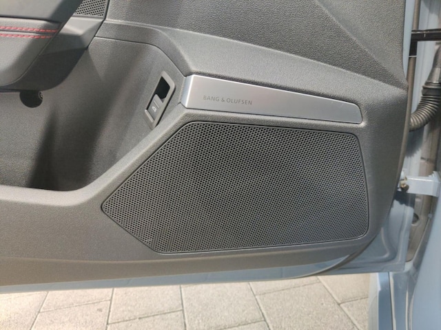 Audi RS3 Quattro S-Tronic Sedan