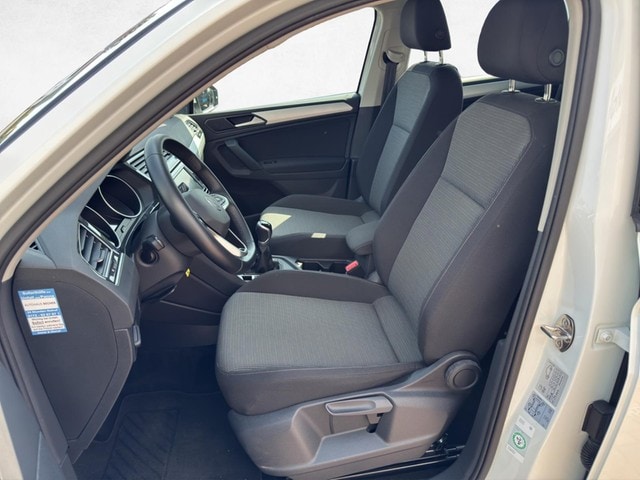 Volkswagen Tiguan Tiguan 1,5 TSI 6-Gang /AHK/Sitzhz/CarPlay/LED