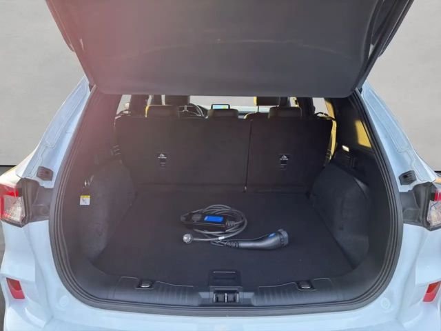 Ford Kuga Plug in Hybrid ST Line X