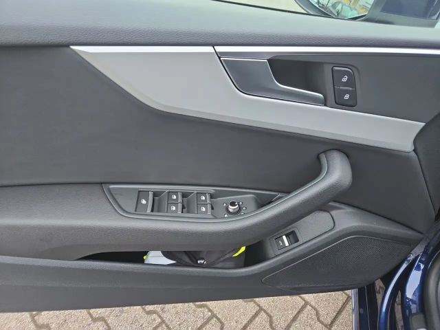 Audi A5 35 TFSI Cabriolet S-Tronic