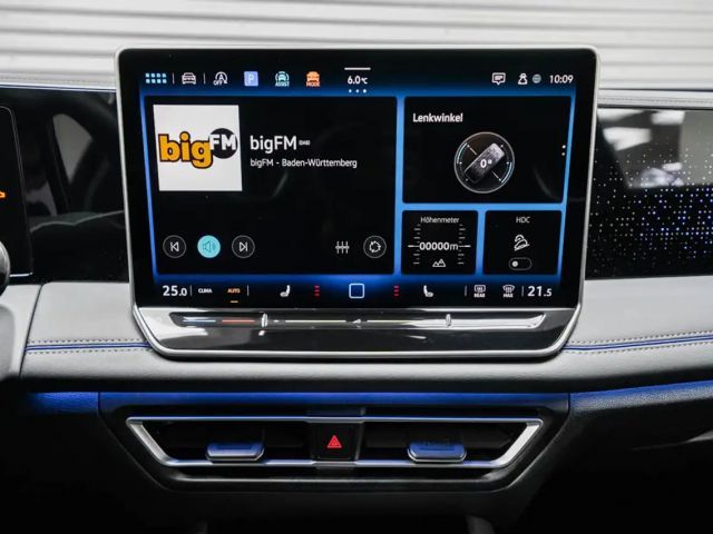 Volkswagen Tiguan 4Motion DSG R-Line