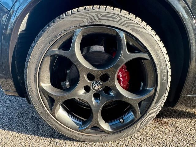 Alfa Romeo Stelvio Q4 Veloce