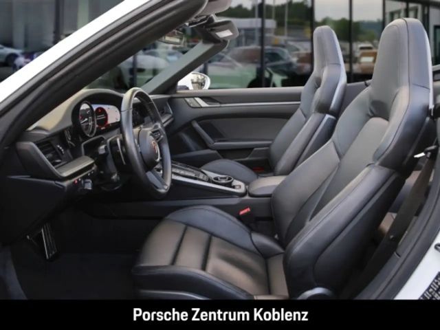 Porsche 992 Cabrio Carrera