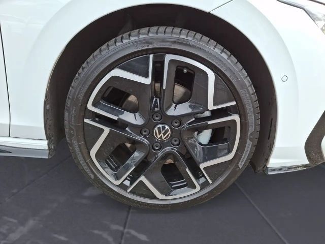 Volkswagen Golf 2.0 TDI DSG R-Line Variant