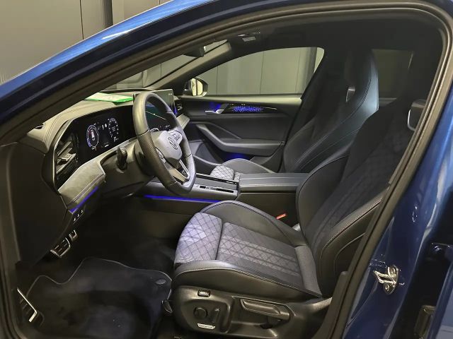 Volkswagen Passat 4Motion R-Line Variant