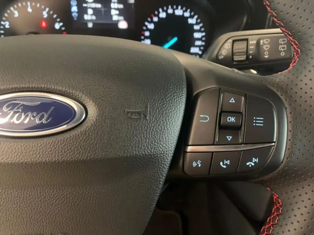 Ford Focus EcoBoost ST Line