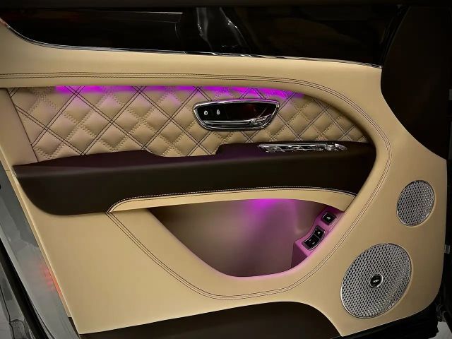 Bentley Bentayga V8