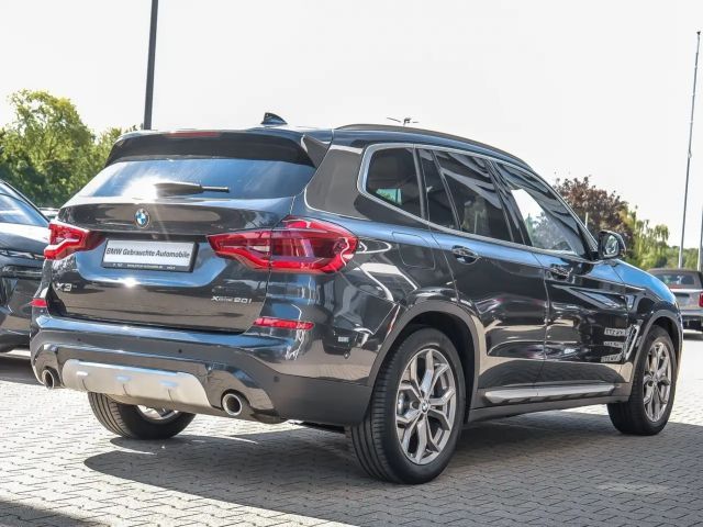 BMW X3 xDrive20i