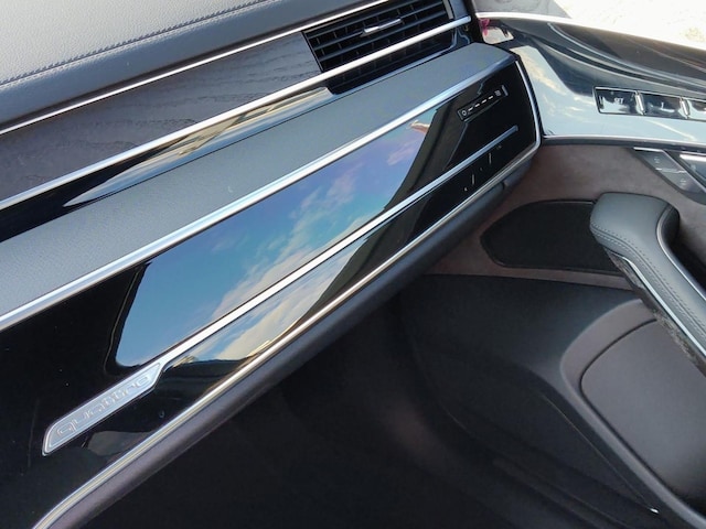 Audi A8 60 TFSI Hybride Quattro