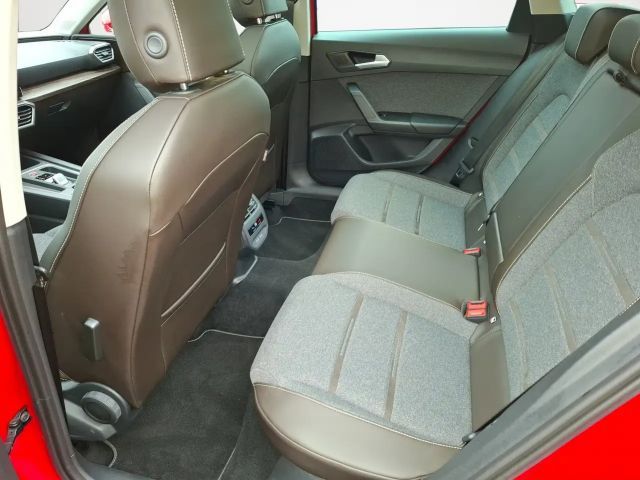 Seat Leon 1.5 eTSI DSG Sportstourer Xcellence