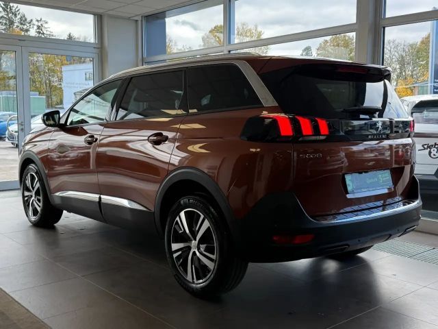 Peugeot 5008 Allure Pack PureTech